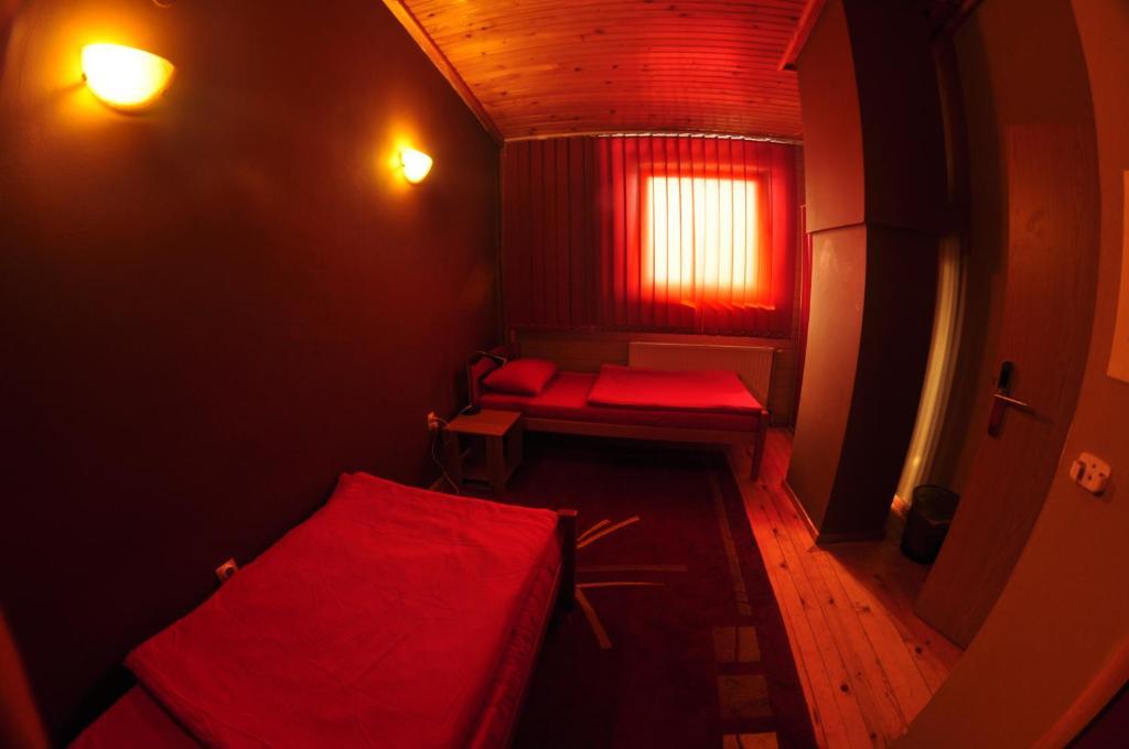 Hostel City Center Sarajevo Værelse billede